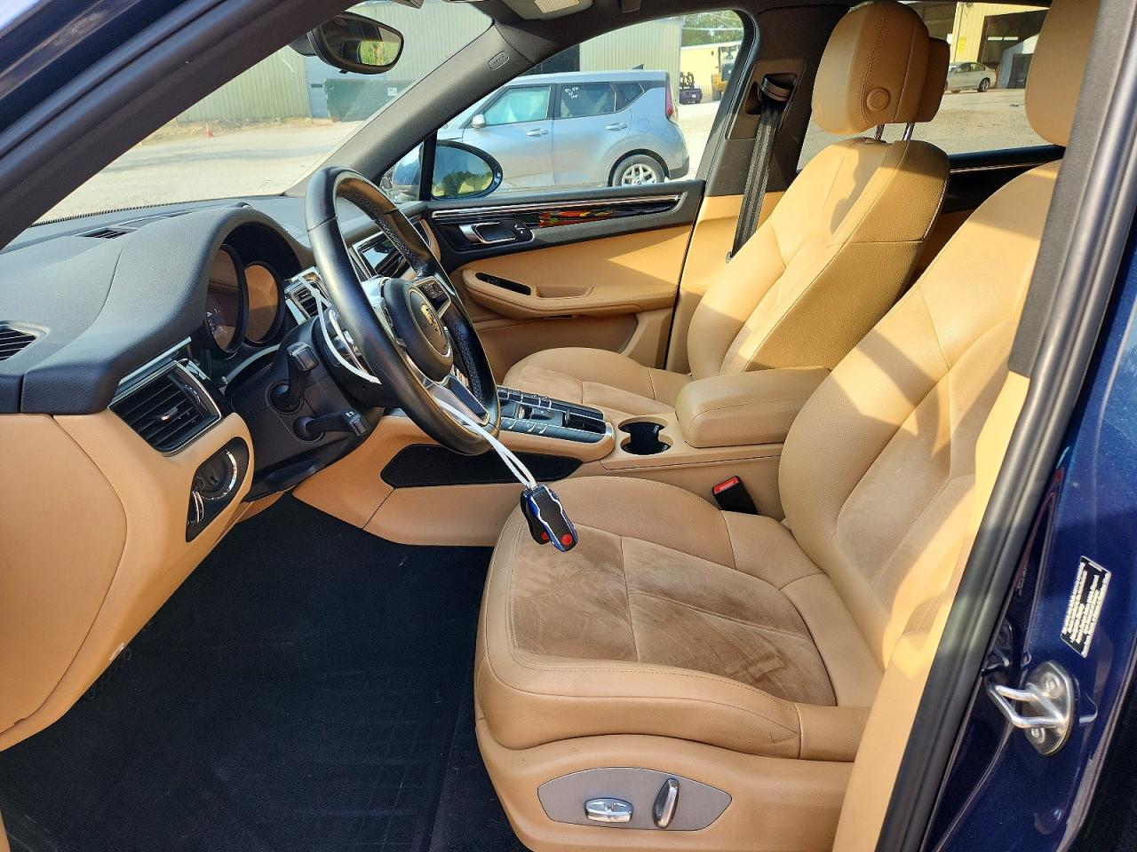 Porsche Macan S