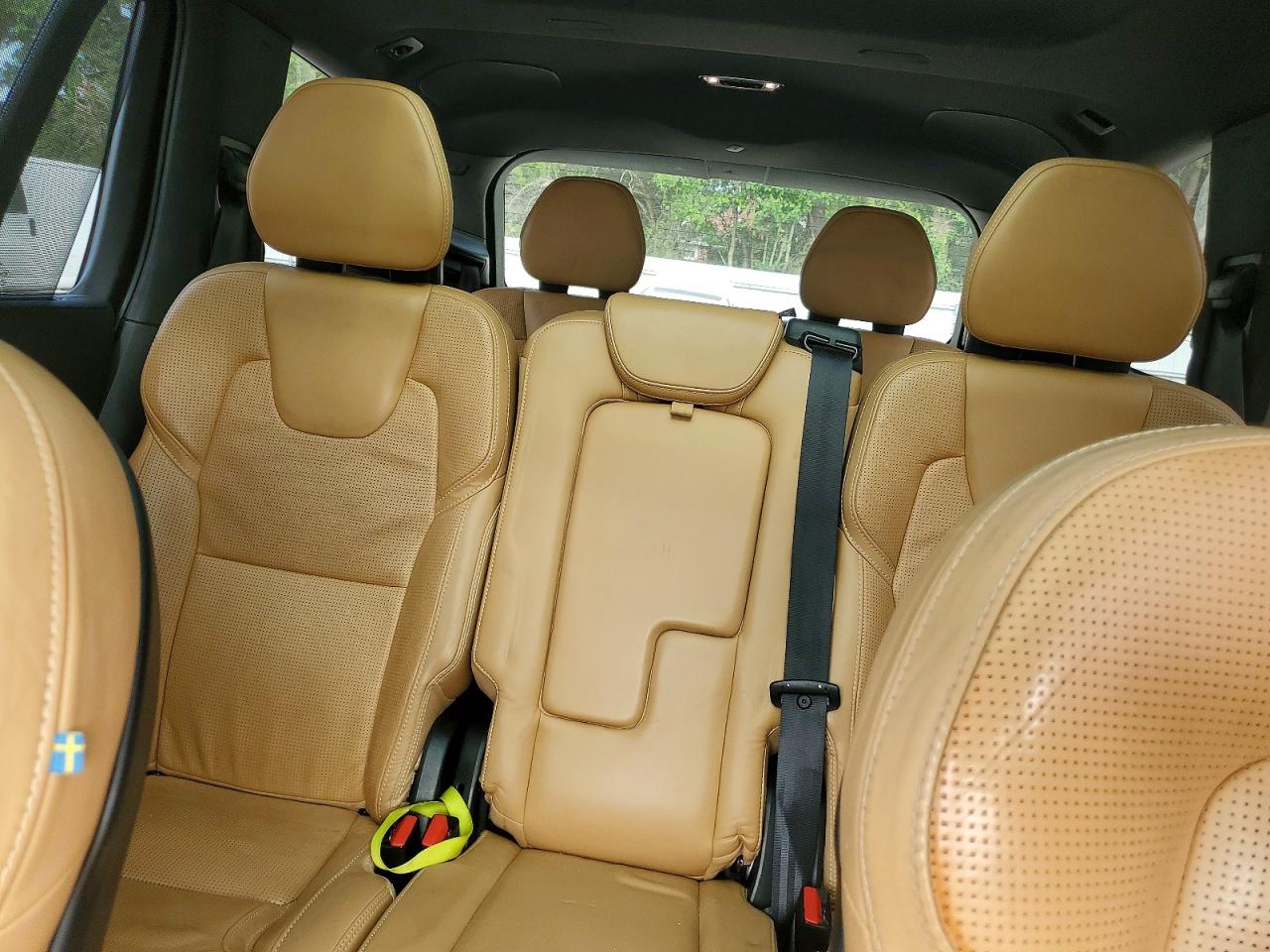 Volvo XC90 T6