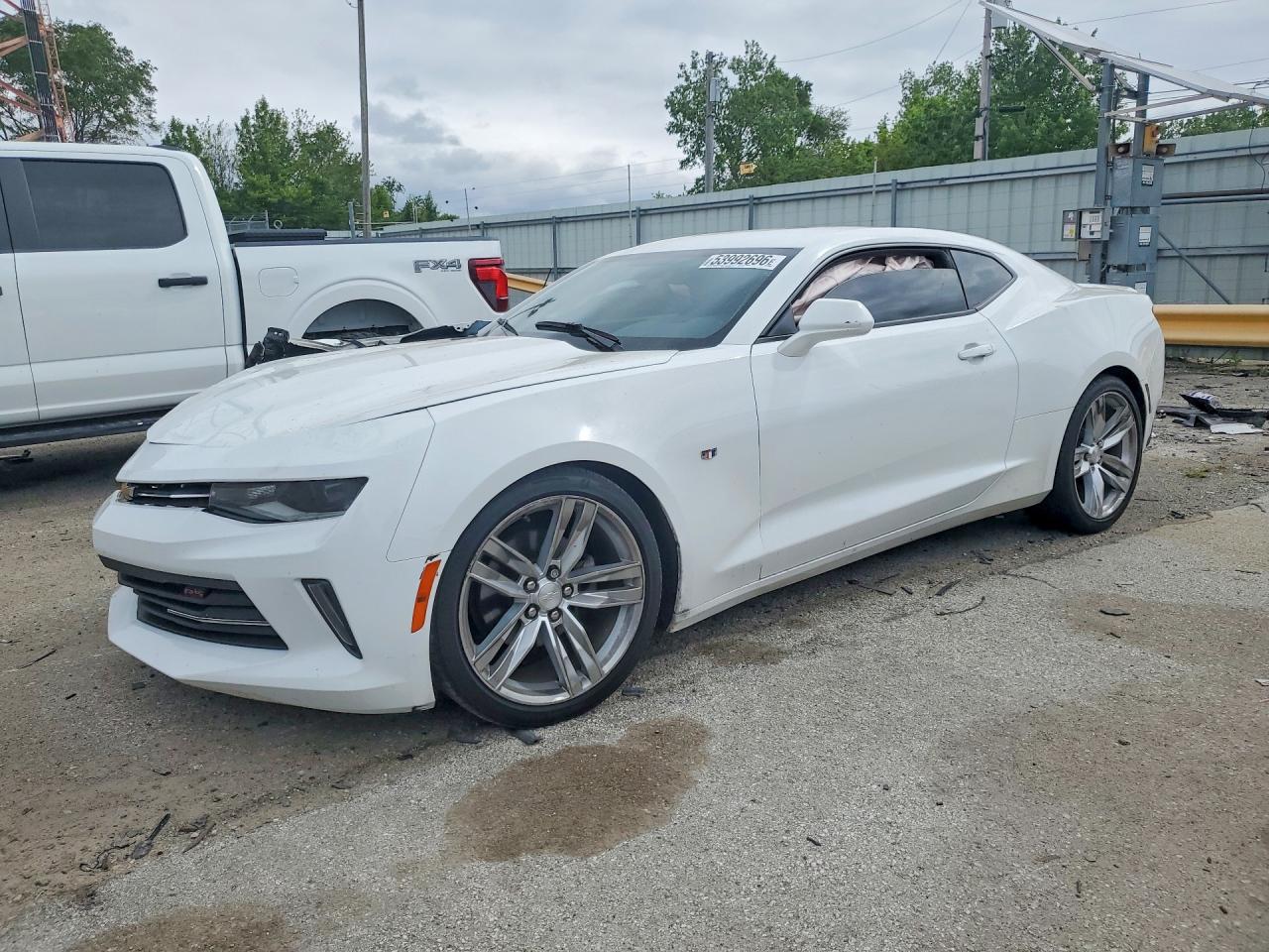 Salvage Chevrolet Camaro Image
