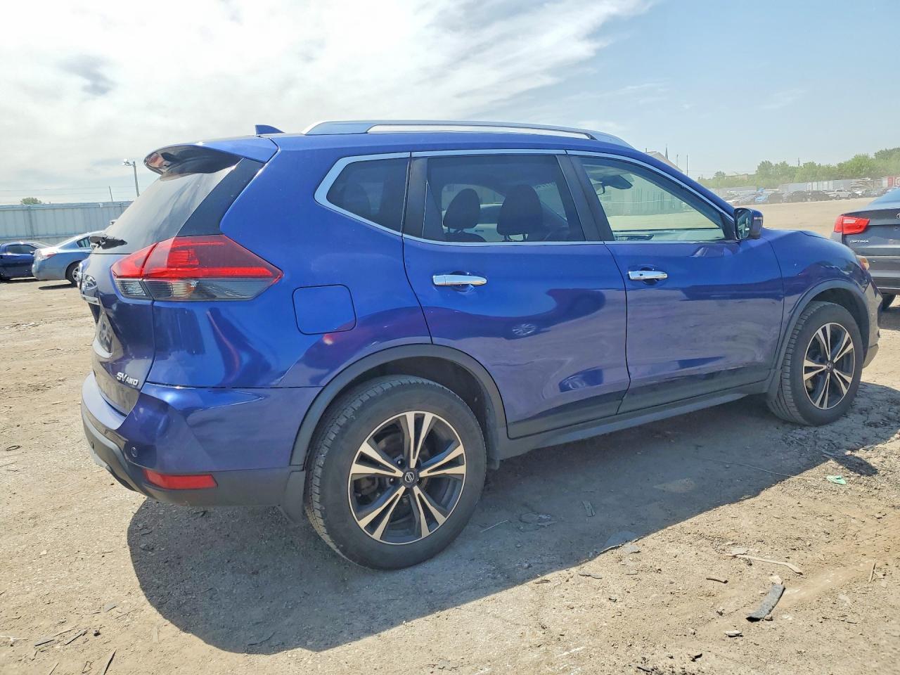 Nissan Rogue Sv
