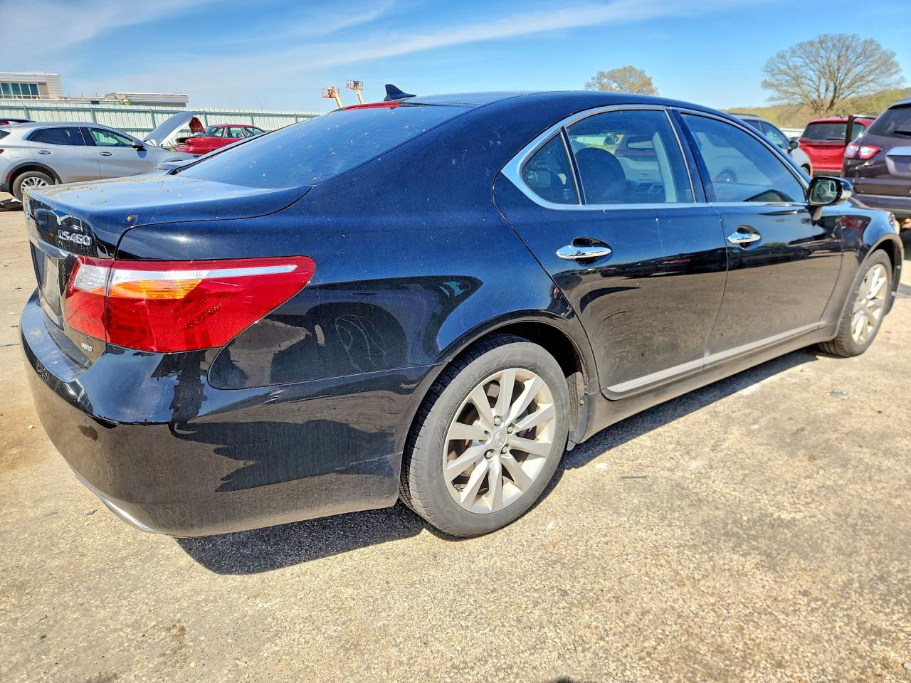 Lexus LS 460