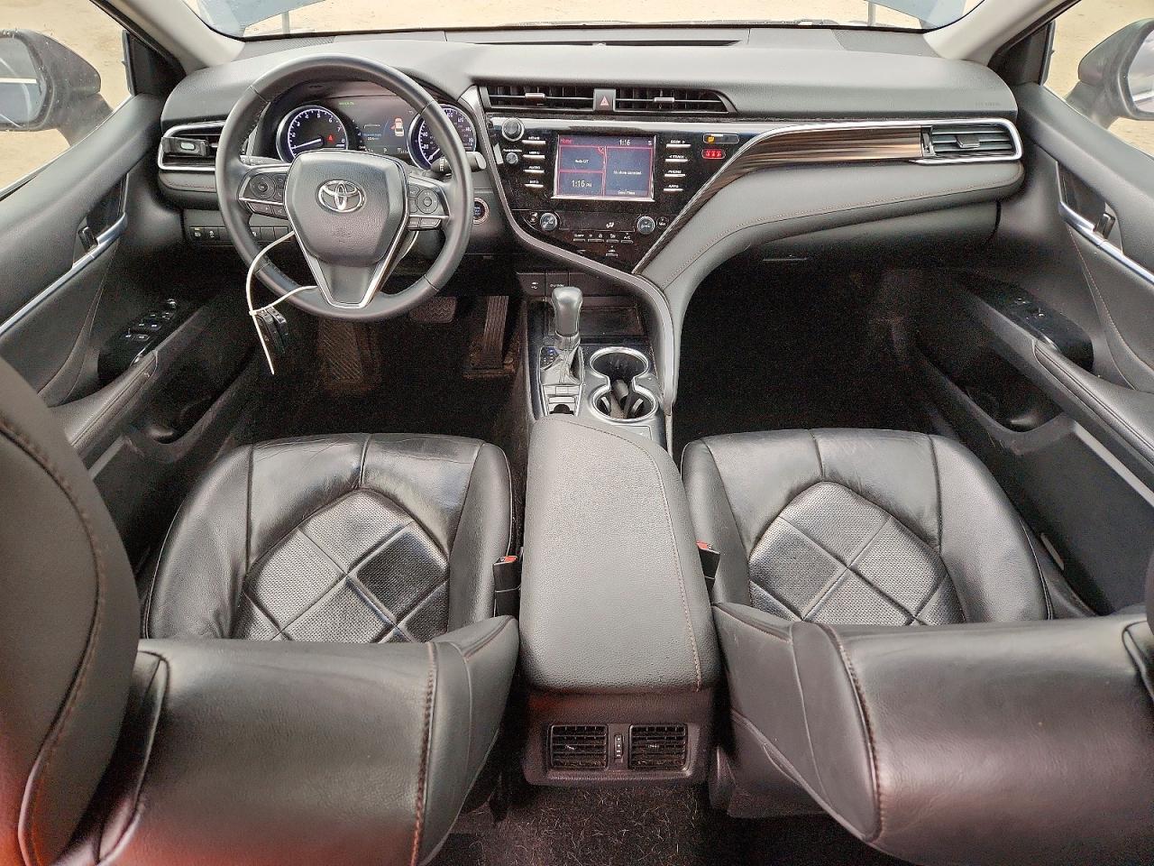 Toyota Camry Xle