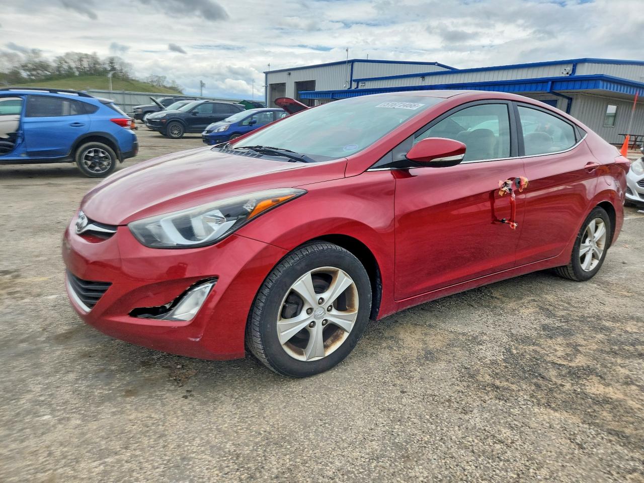 Salvage Hyundai ELANTRA Image