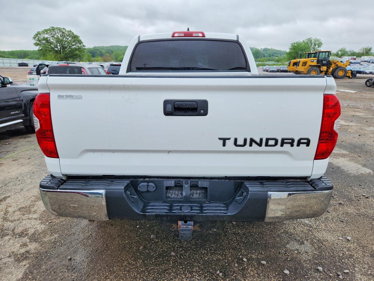 Toyota Tundra Crewmax Sr5