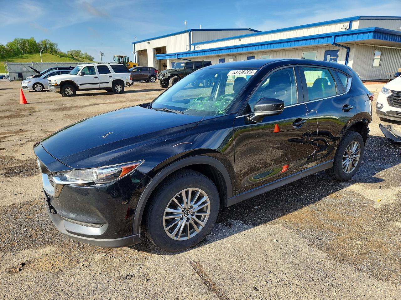 Salvage Mazda Cx Image