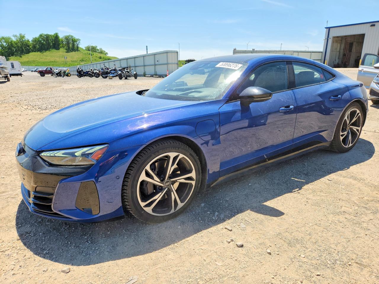 Salvage Audi e-tron Image