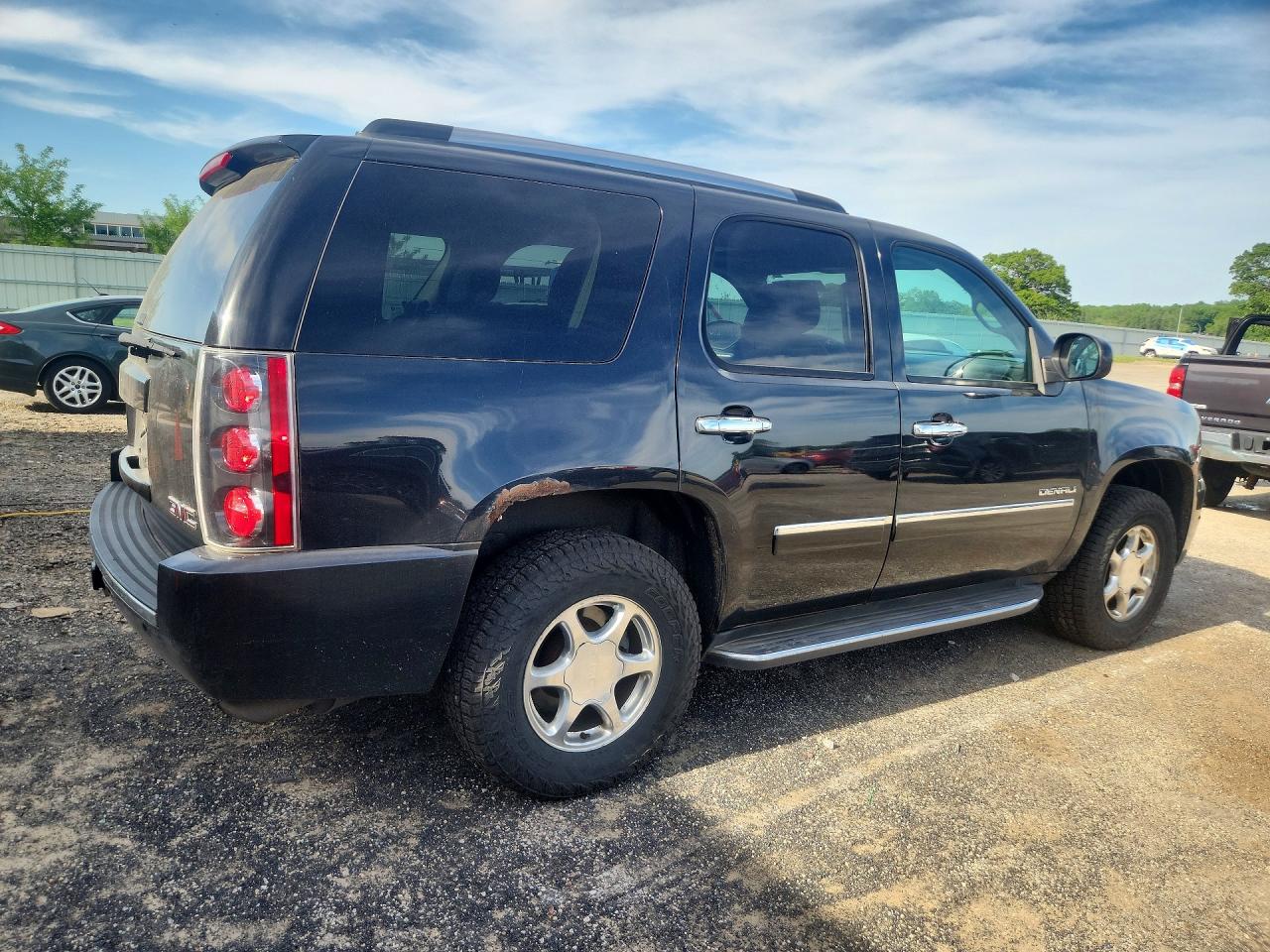 GMC Yukon Denali