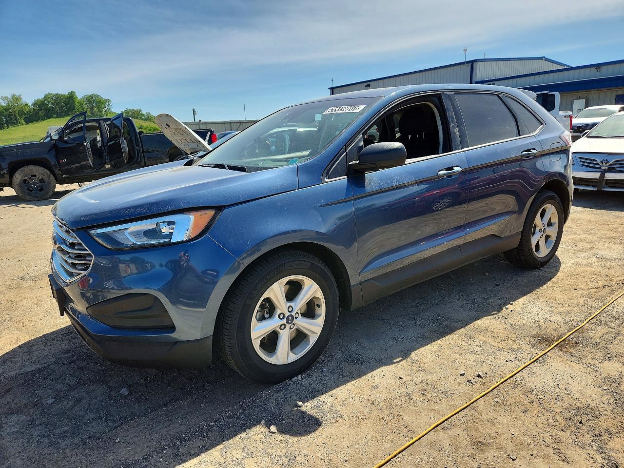 Salvage Ford Edge Image