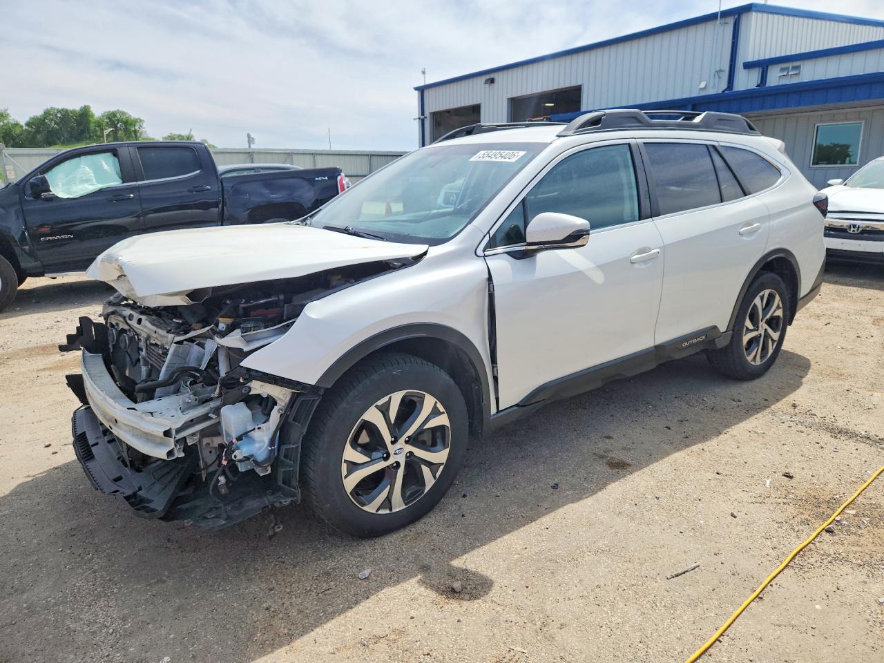 Salvage Subaru Outback Image