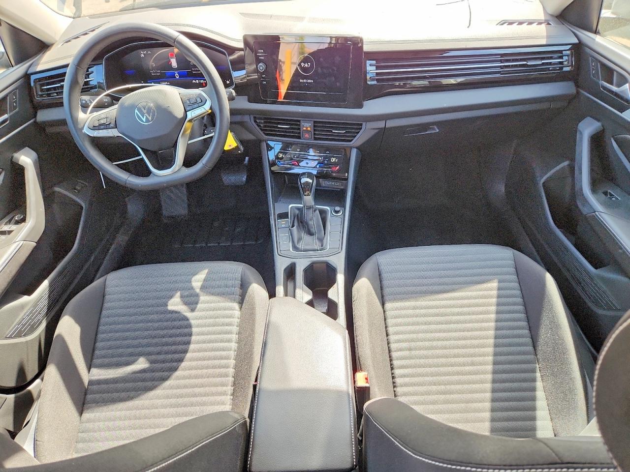 Volkswagen Jetta S