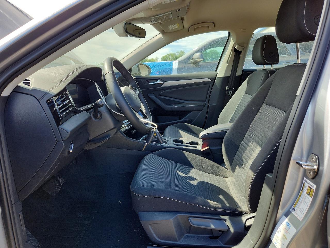 Volkswagen Jetta S