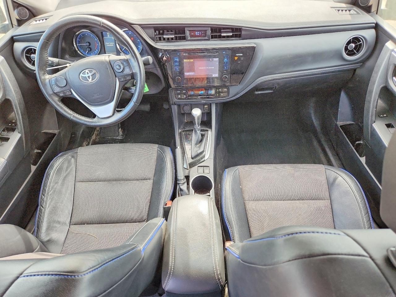 Toyota Corolla Se