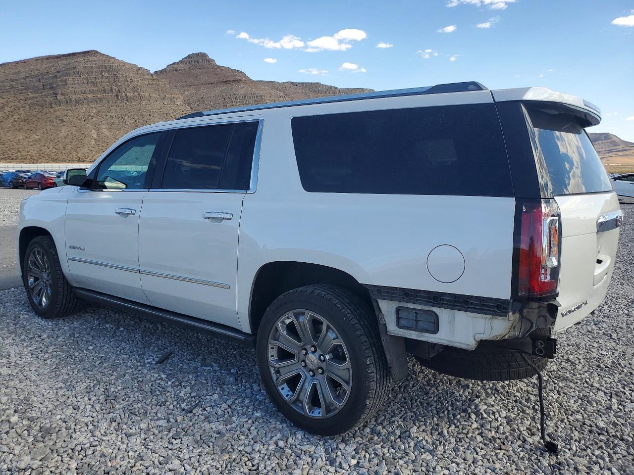 GMC Yukon Denali