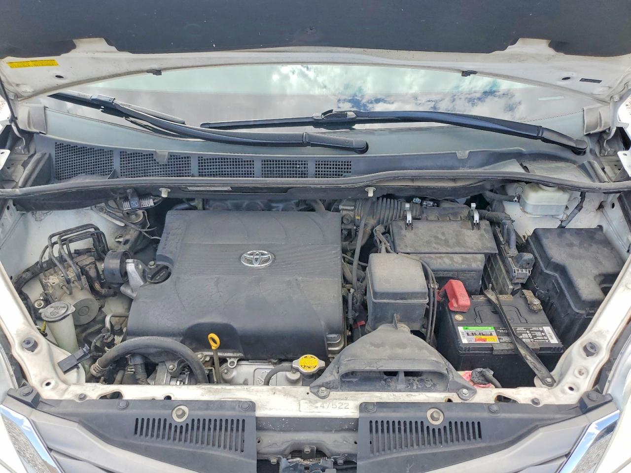 Toyota Sienna Xle 8-passenger