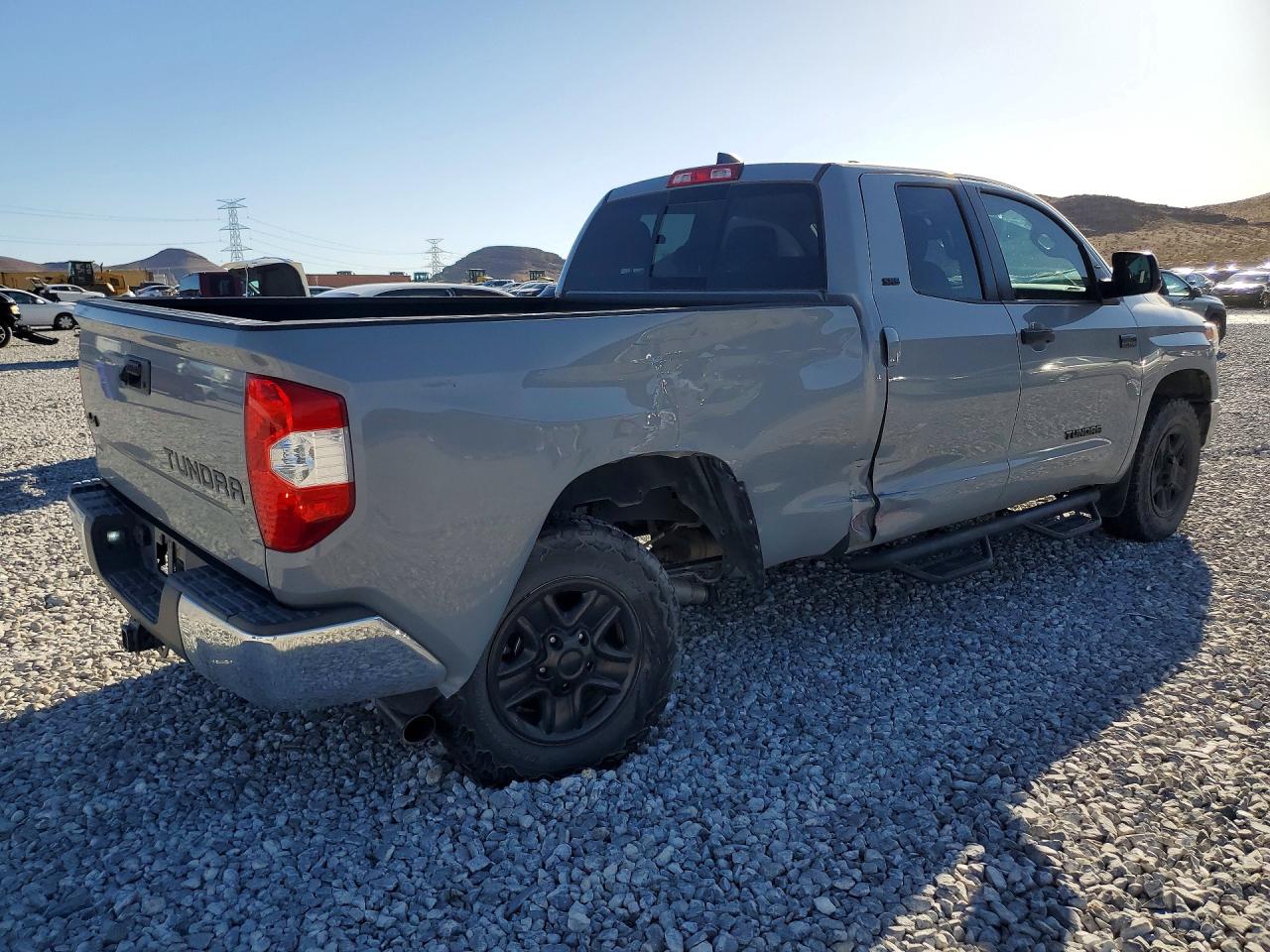 Toyota Tundra