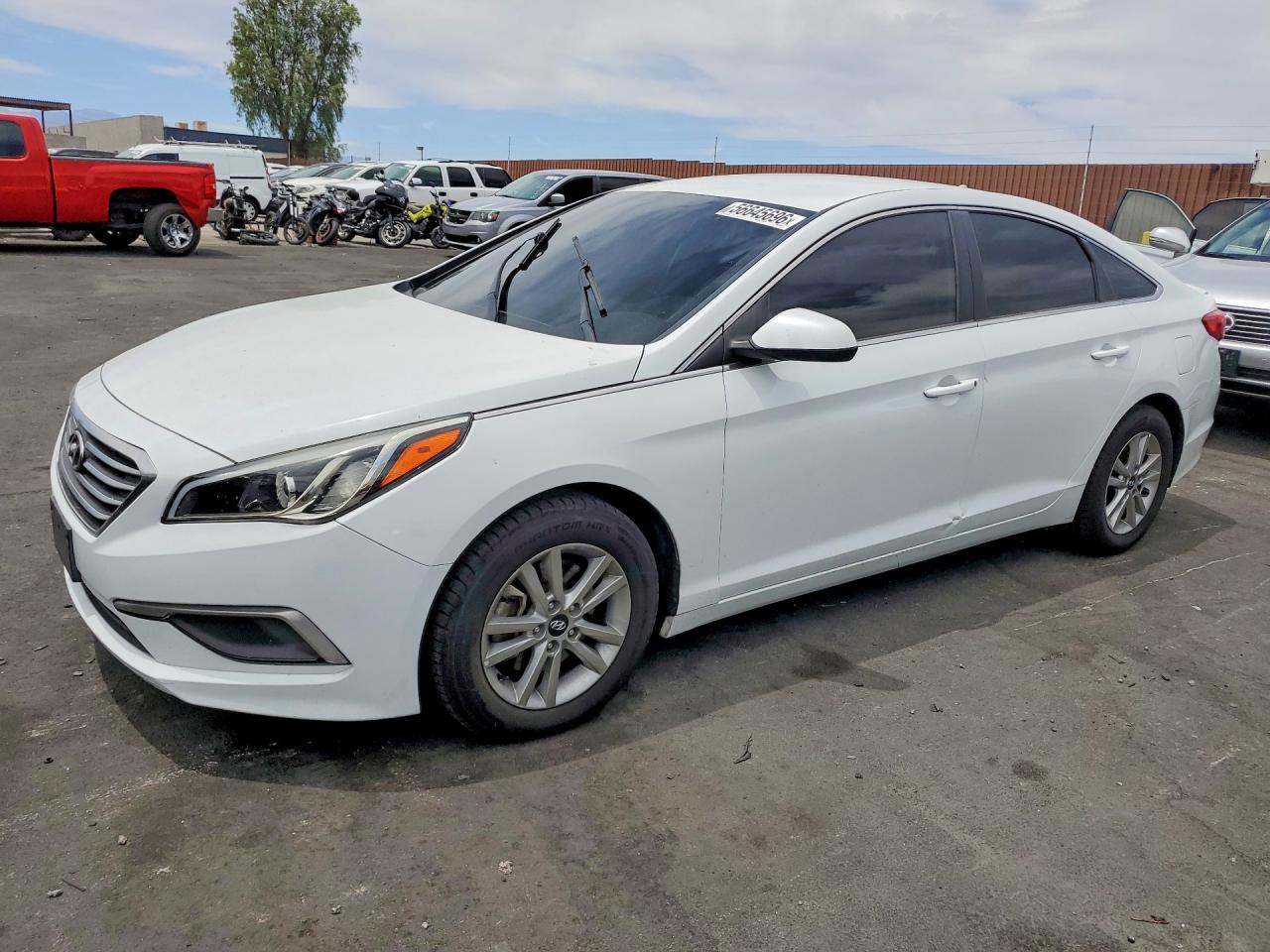 Salvage Hyundai SONATA Image
