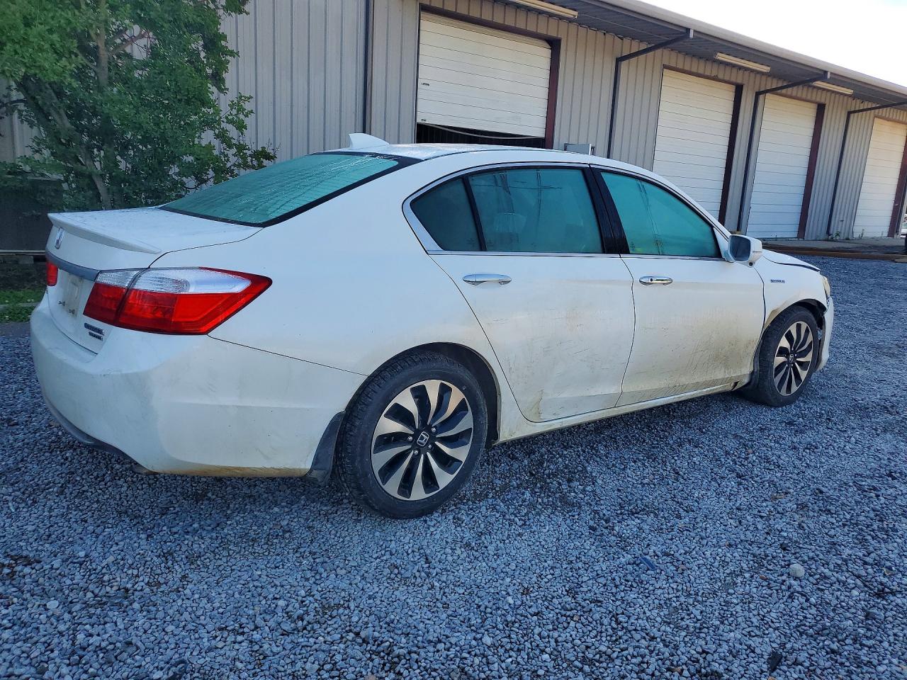 Honda Accord Touring Hybrid