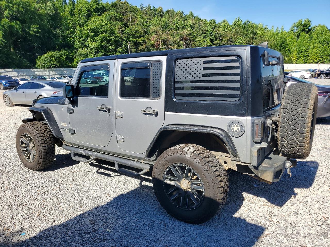 Jeep Wrangler Sahara
