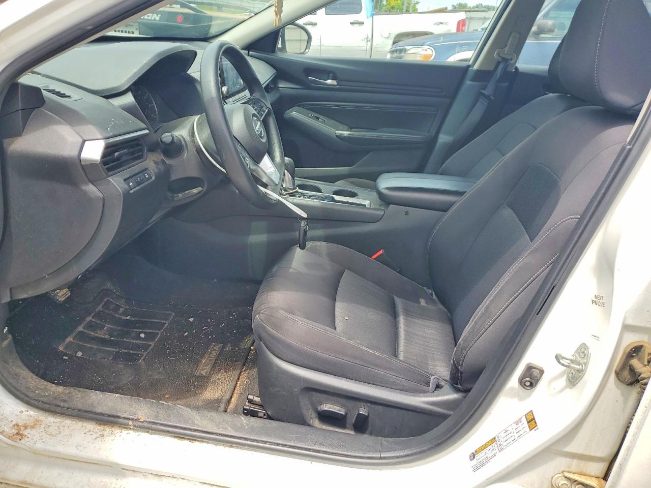 Nissan Altima S