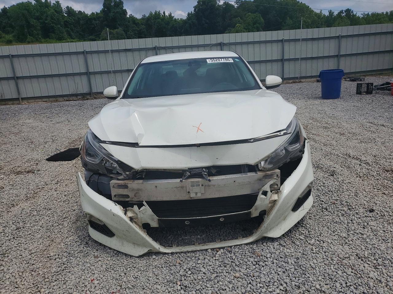 Nissan Altima S