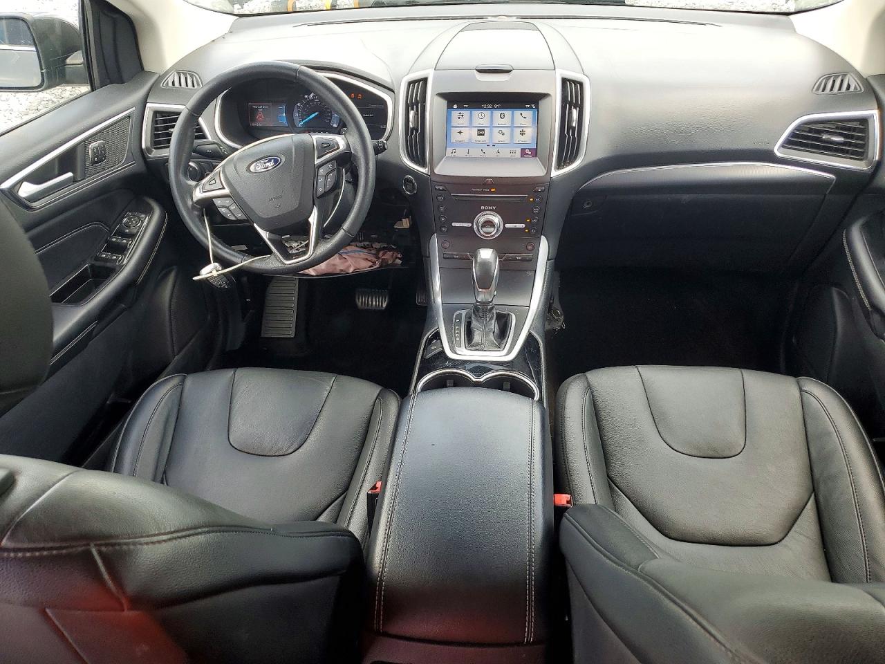 Ford Edge Titanium