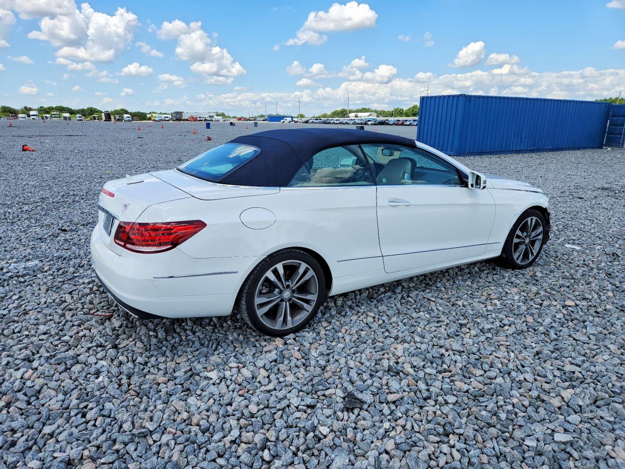 Mercedes-Benz E-Class 400