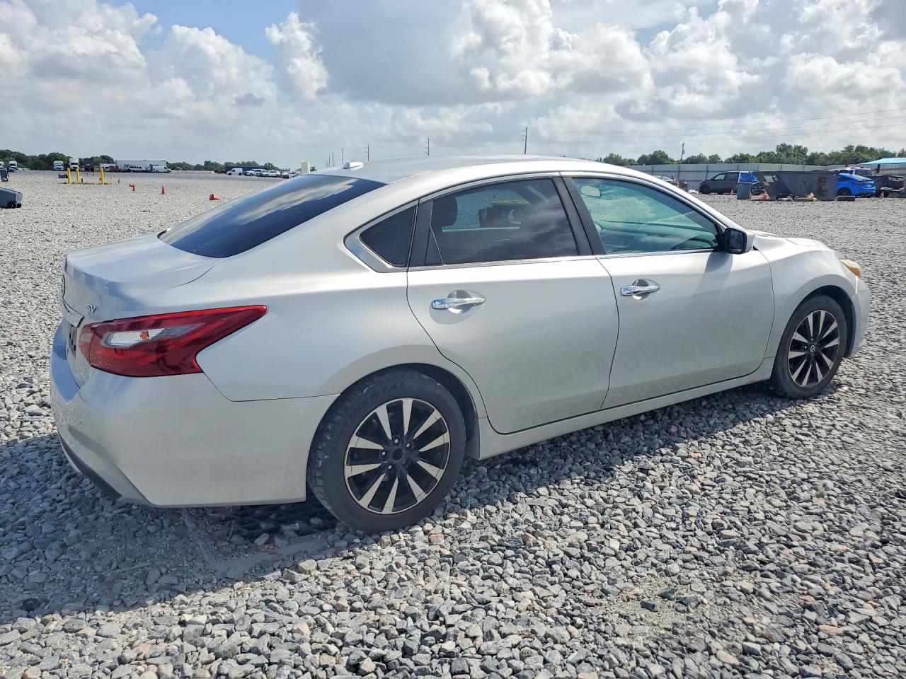 Nissan Altima 2.5 Sv