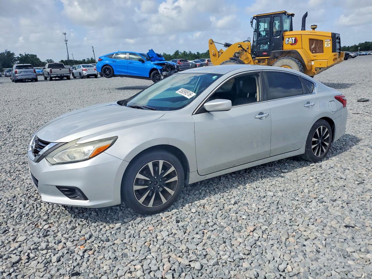 Salvage Nissan Altima Image