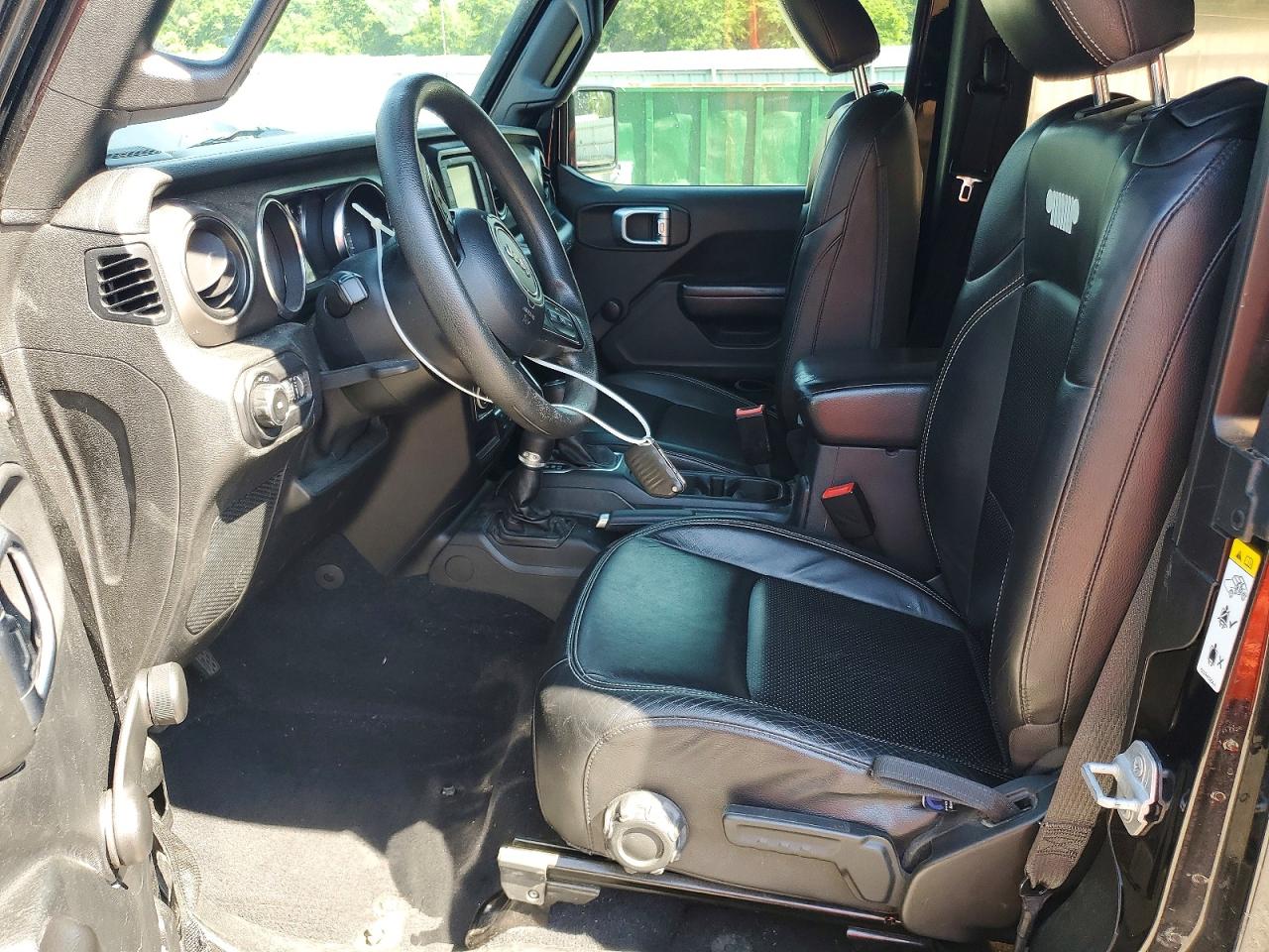 Jeep Wrangler Sport