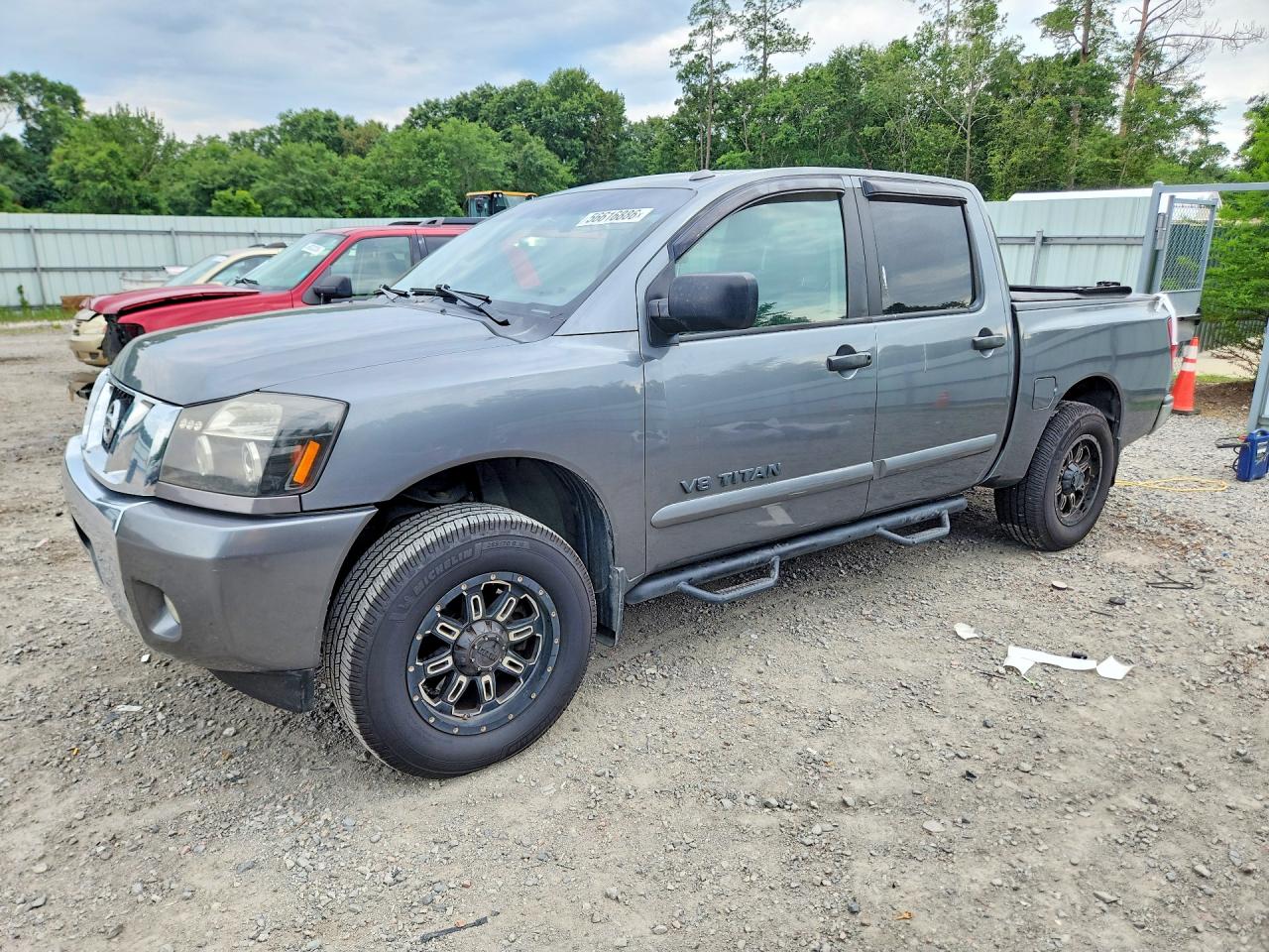 Salvage Nissan Titan Image