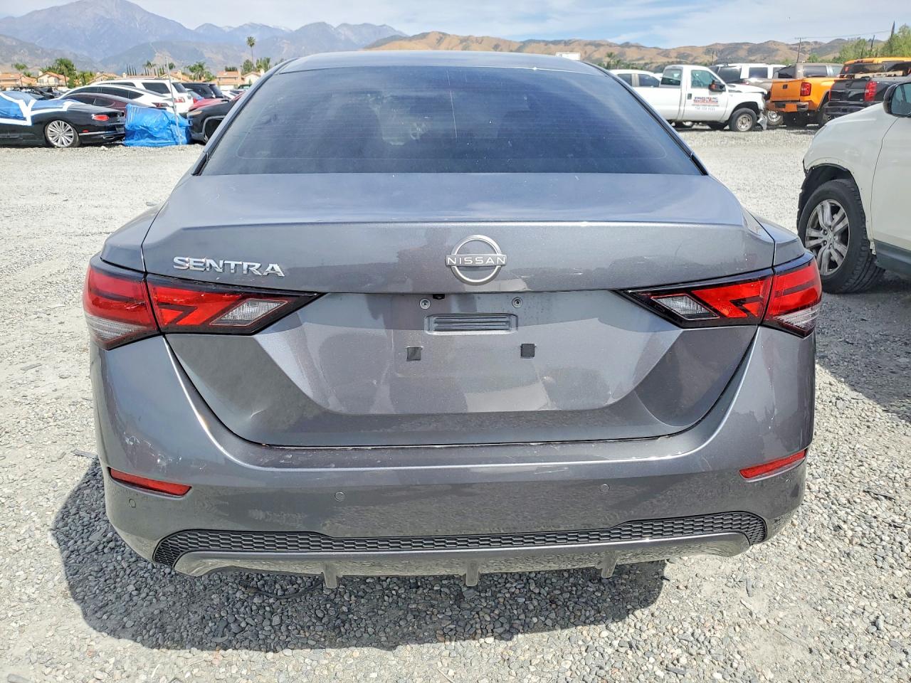 Nissan Sentra S