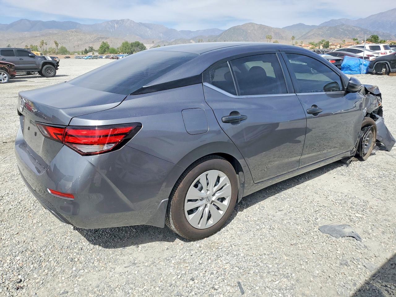 Nissan Sentra S