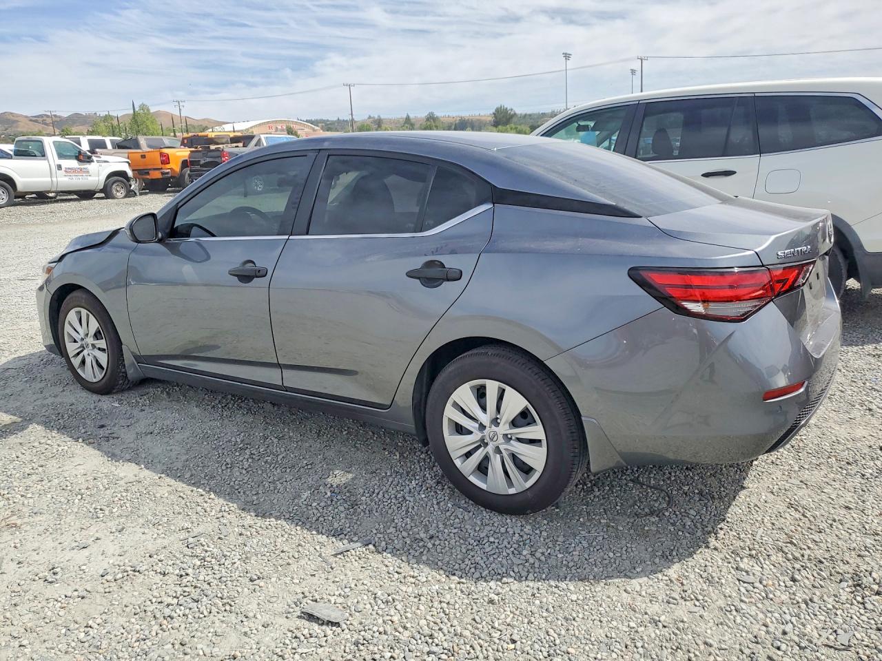 Nissan Sentra S