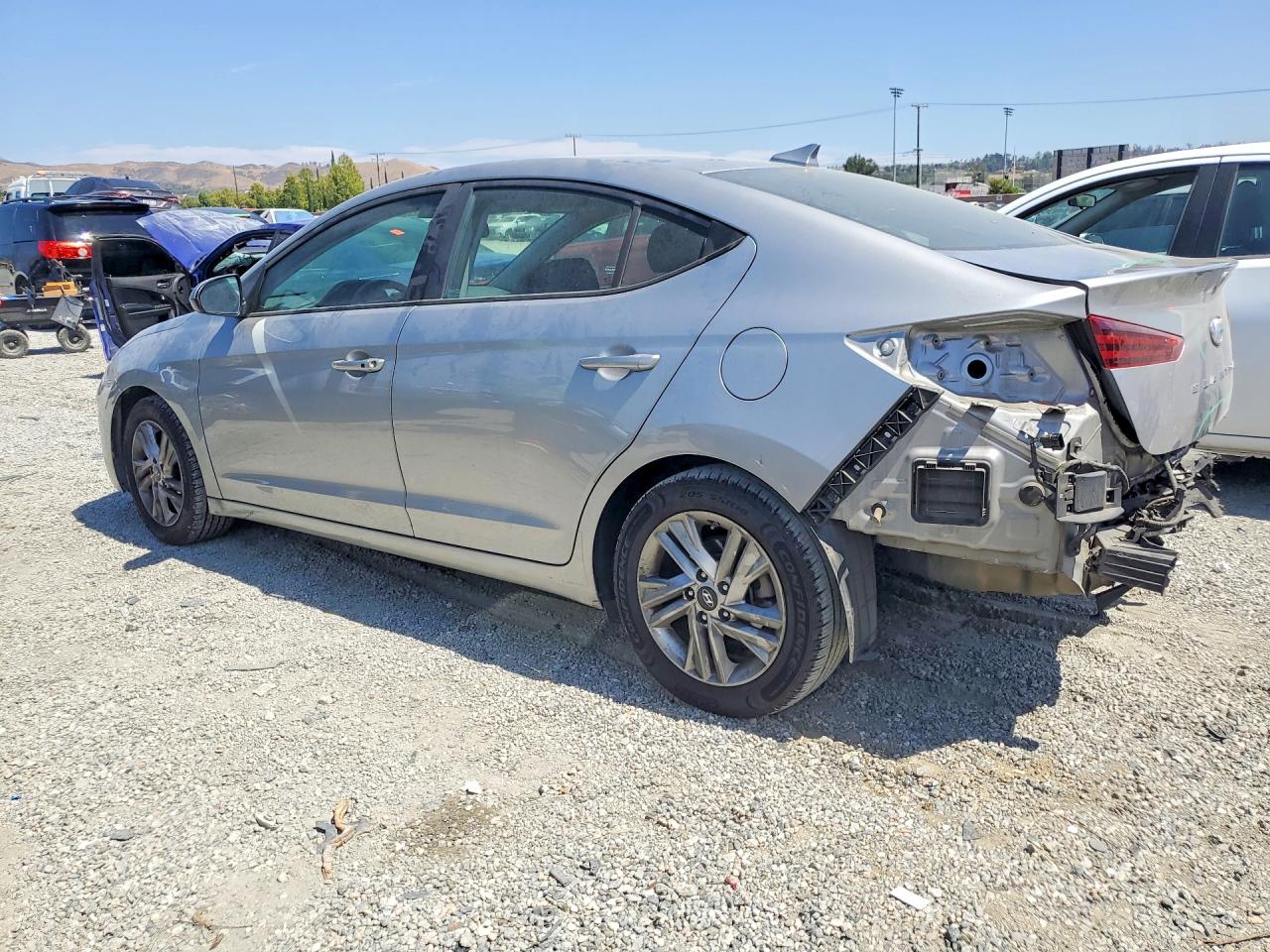 Hyundai ELANTRA Value Edition