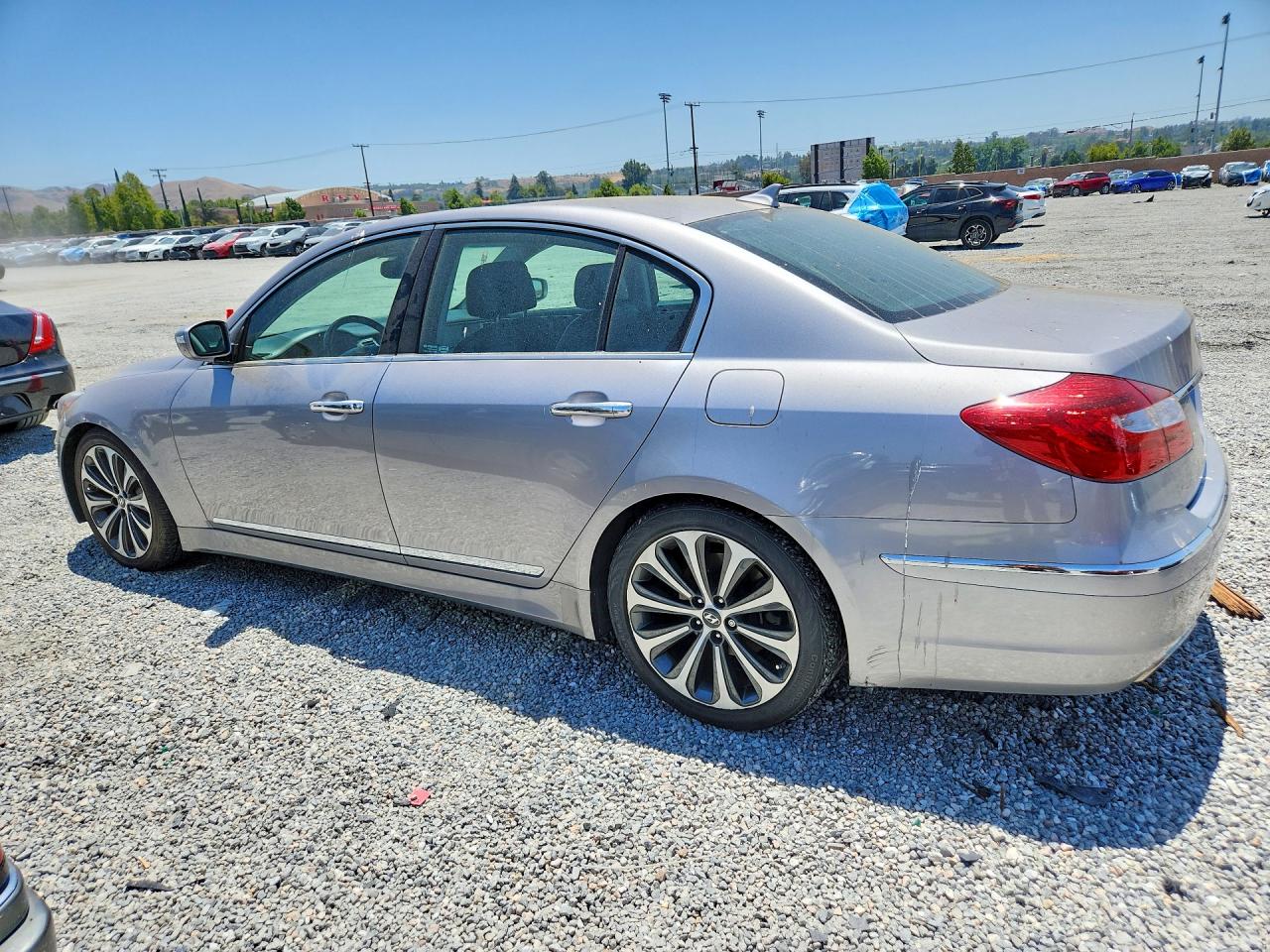 Hyundai Genesis 5.0l