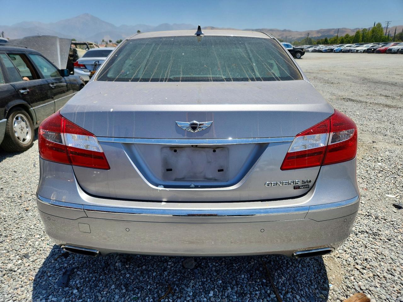 Hyundai Genesis 5.0l