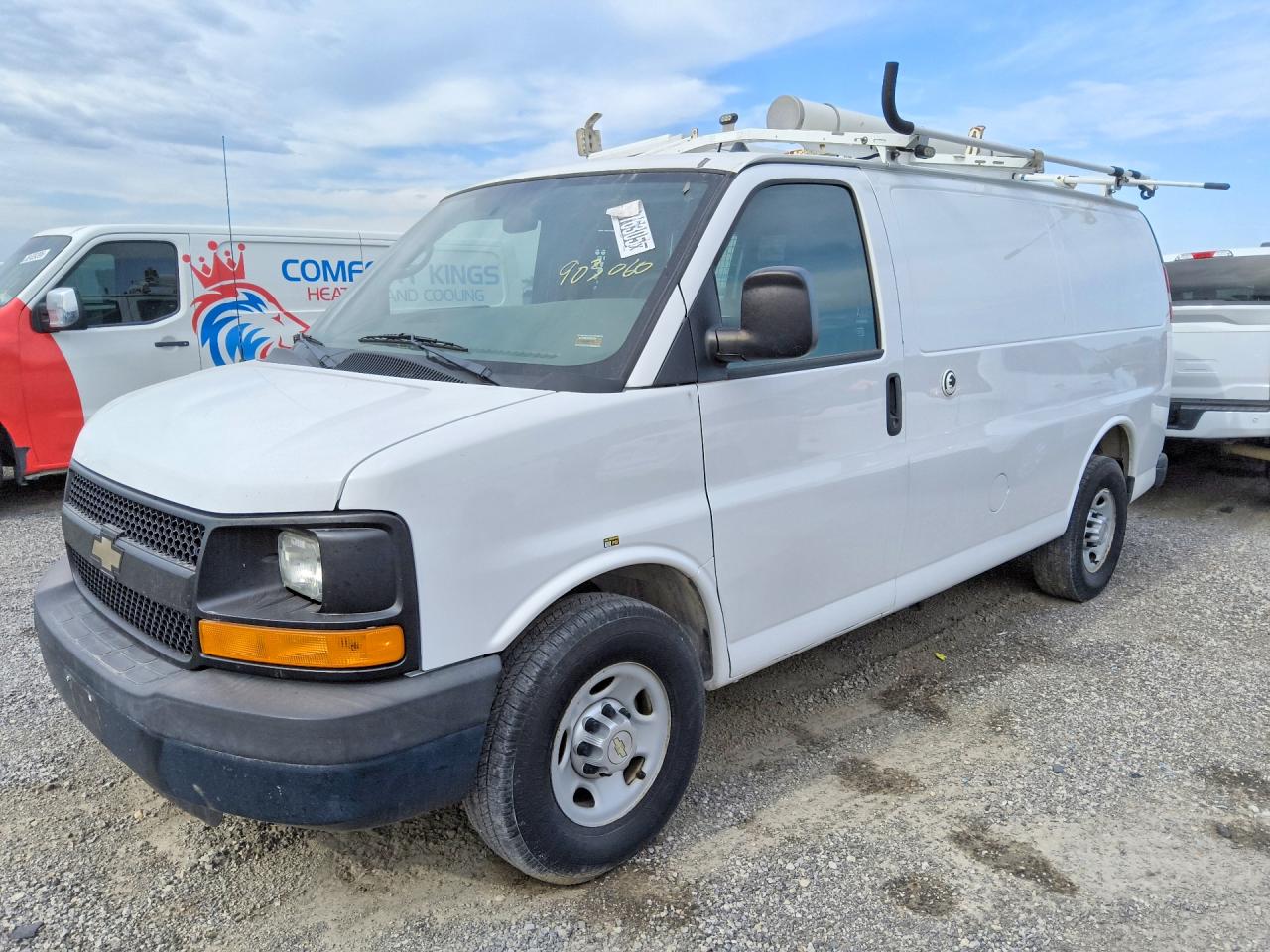 Salvage Chevrolet Express Image