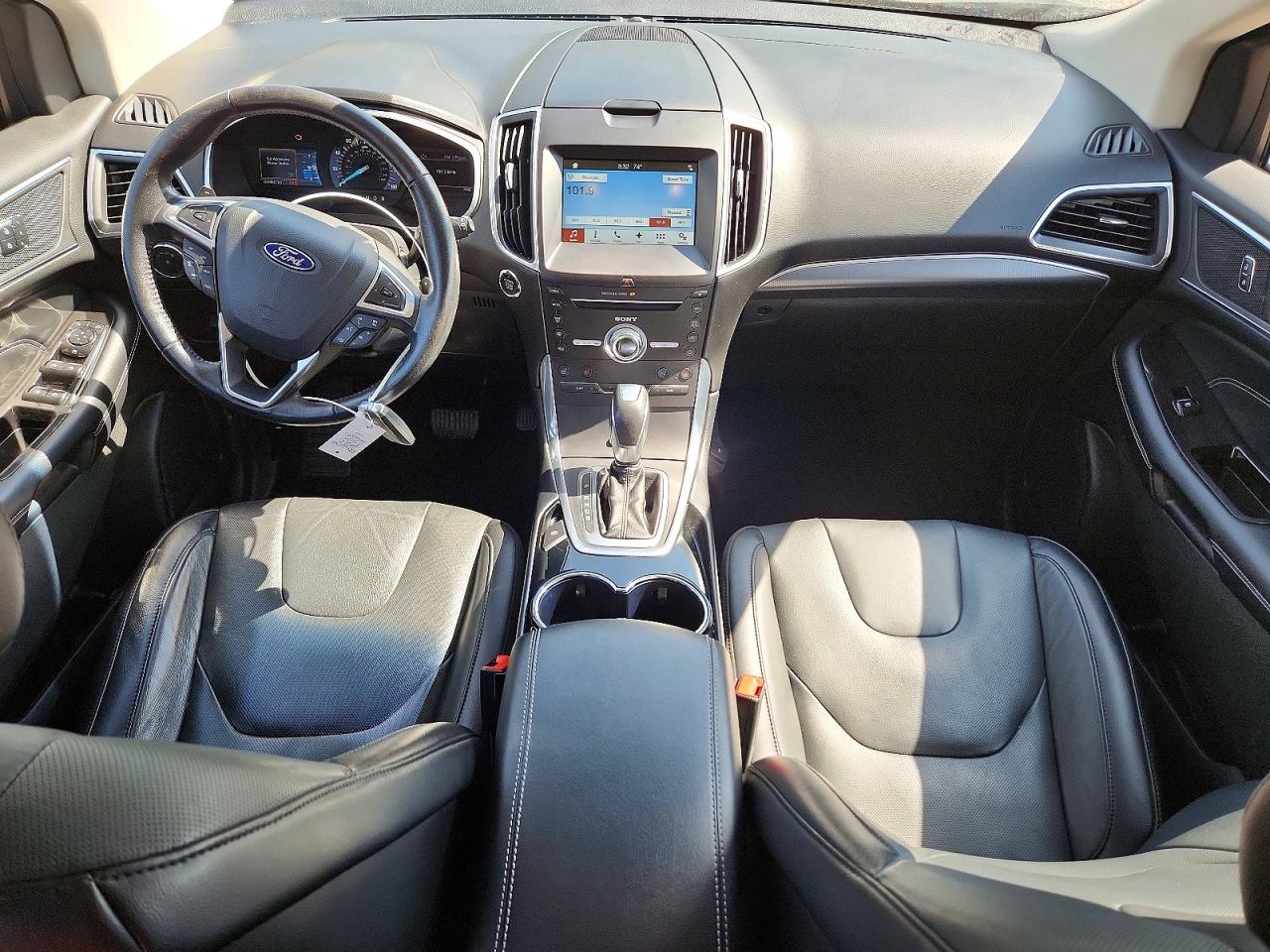 Ford Edge Titanium