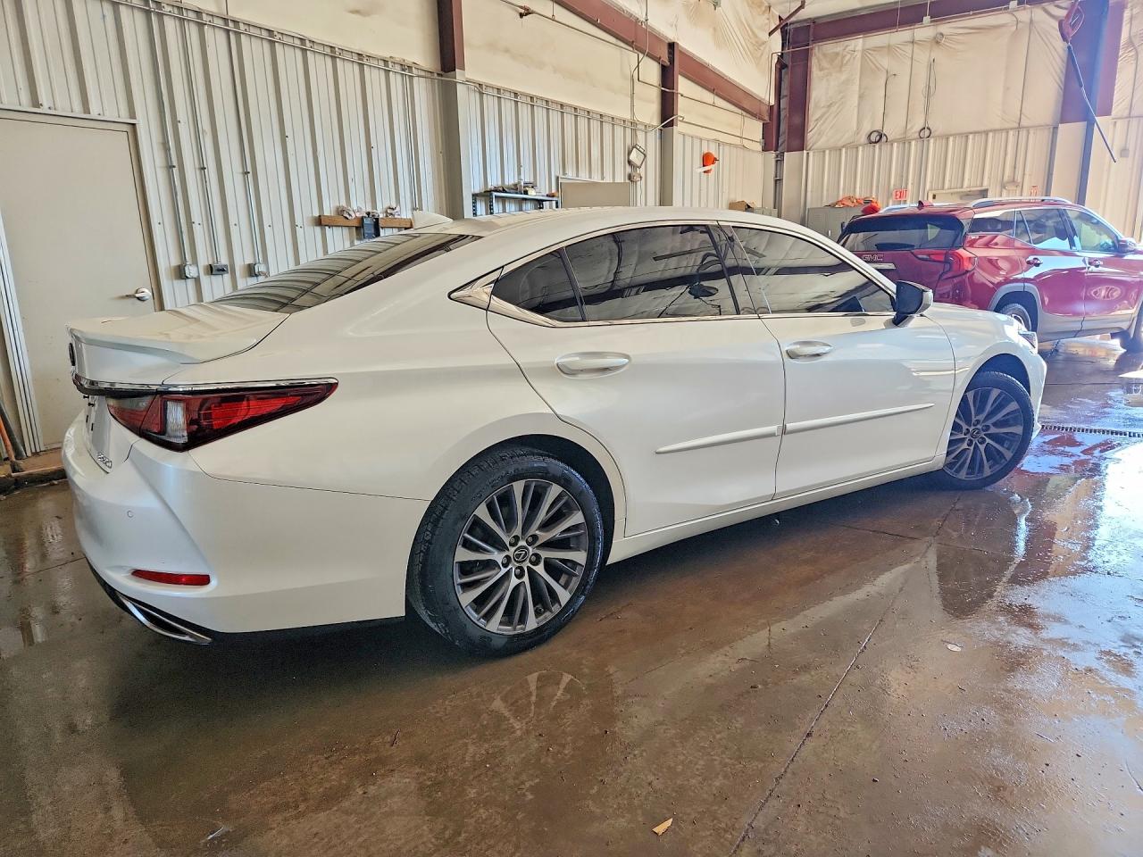 Lexus Es Base