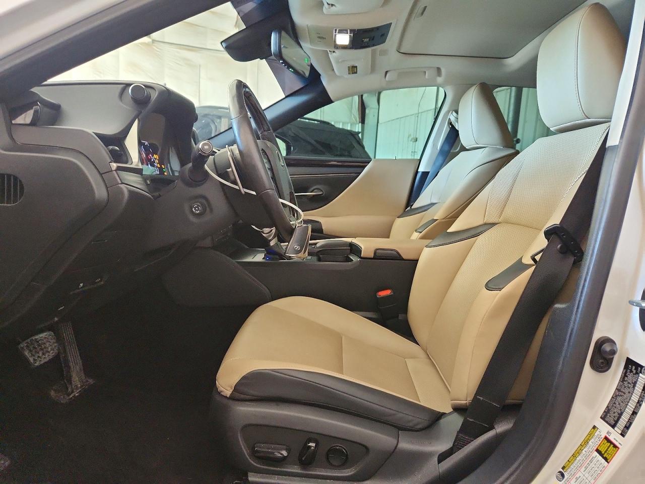 Lexus Es Base