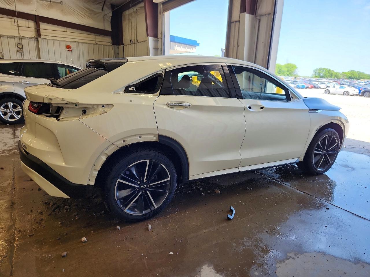INFINITI Qx Sensory