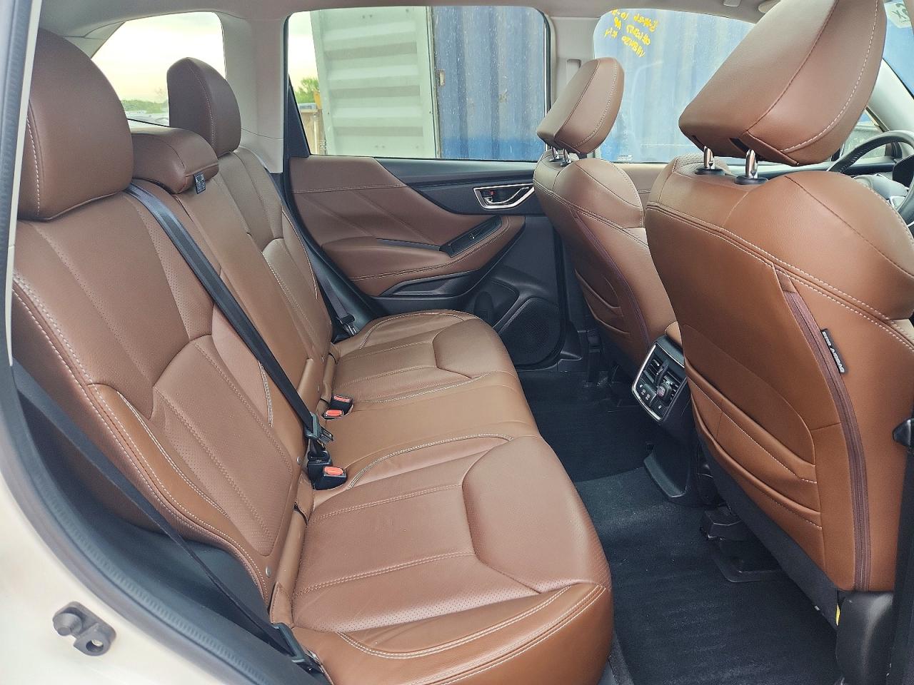 Subaru Forester Touring