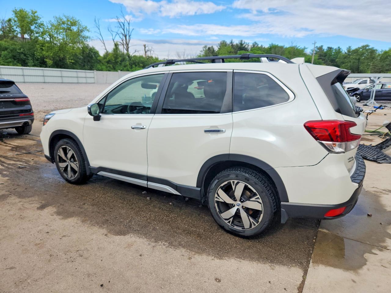 Subaru Forester Touring