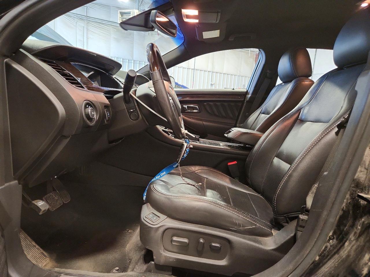 Ford Taurus Limited