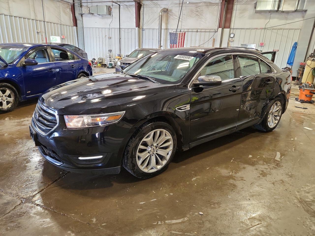 Salvage Ford Taurus Image