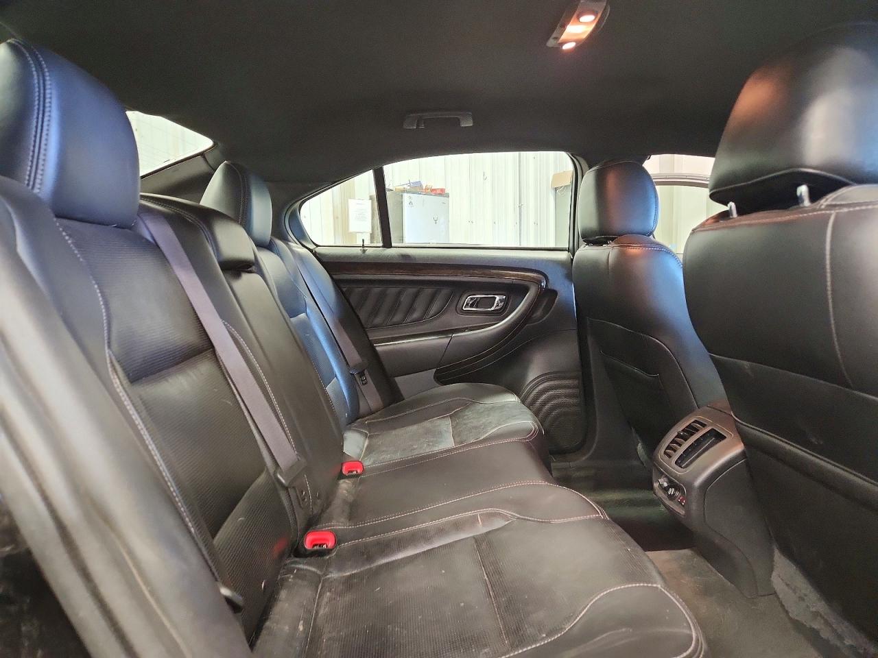 Ford Taurus Limited