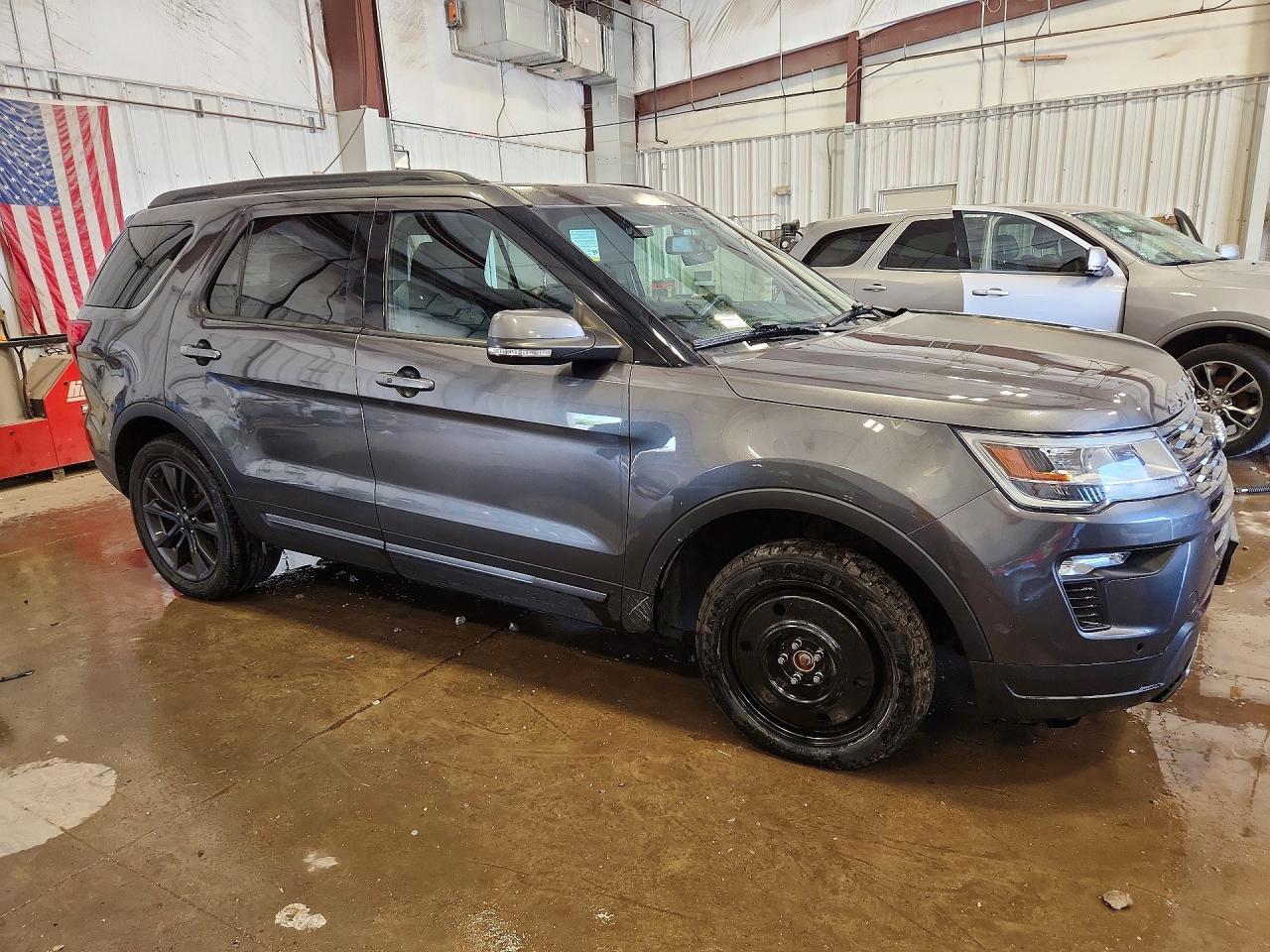 Ford Explorer Xlt