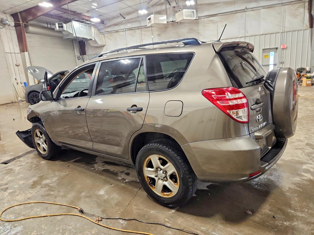 Toyota RAV4 Base