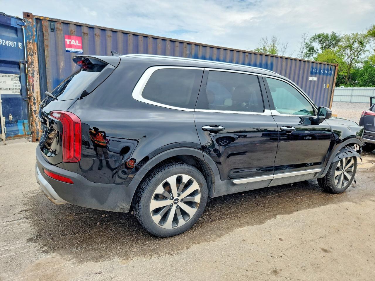 Kia Telluride S
