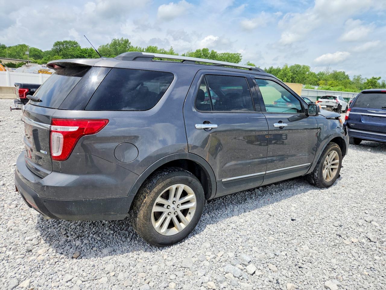 Ford Explorer Xlt